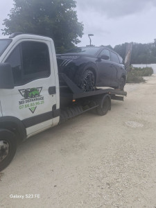Photo de galerie - Transport d'un véhicule du domicile du client jusqu'au garage pour réparation 