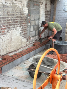 Photo de galerie - Rhabillage du mur en brique de leers + joint blanc g20 
