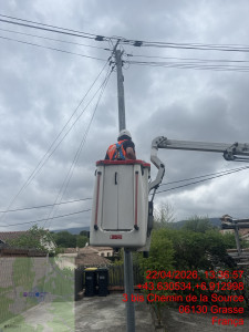 Photo de galerie -     Installation de fibre optique avec raccordement et mise en service.