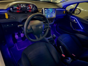 Photo de galerie - Installation led d’ambiance et montage carplay