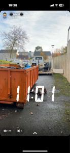 Photo de galerie - Pose de bennes pour le recyclage des déchets, suite aux squatte Thage des garages pour habitat, 44 