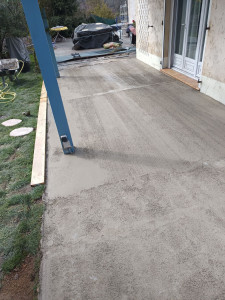 Photo de galerie - Reprise de 50m2 de chape avant la pose du dallage 