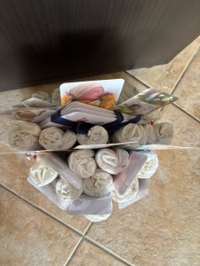 Photo de galerie - Créations de gâteaux de couches avec photos et cadeaux diverses