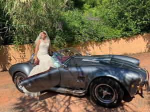 Photo de galerie - COBRA SCHELBY - Année 1966
État Collection

Prestation avec chauffeur journée ou 1/2 journée