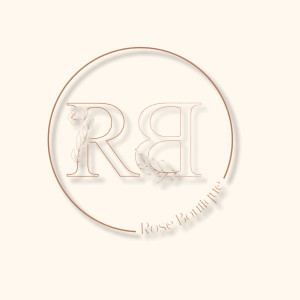 Photo de galerie - Création du logo pour Rose Boutique, un magasin en ligne féminin et masculin de prêt à porter, bijoux et accessoires, son site sera bientôt mis en orbite par bzh-com.fr !