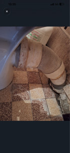 Photo de galerie - Remplacement pipe w.c avec plusieurs fuites 