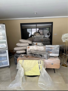 Photo de galerie - Déménagement sous 42 degrés août 2025