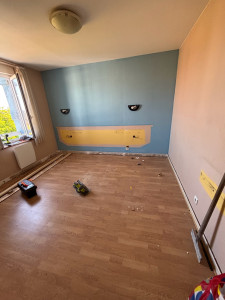 Photo de galerie - Pose de parquet et peinture 