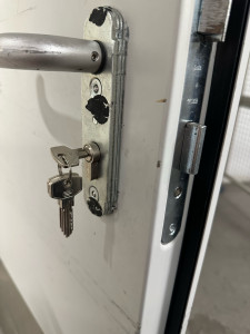 Photo de galerie - Bricolage et multi services