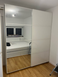 Photo de galerie - Dressing avec portes coulissantes