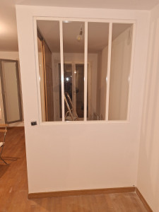 Photo de galerie - Posée le verrière