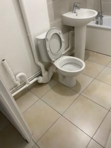 Photo de galerie - Pose.ou dépose sdb wc lavabo baignoire syshon création d’évacuation 