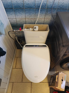 Photo de galerie - Dépannage chasse d’eau suite à une fuite.