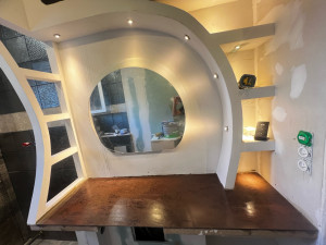 Photo de galerie - Réalisation et création en plaque de plâtre meuble salle de bains 