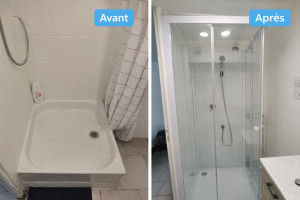 Photo de galerie - Montage d’une cabine de douche complète chez une cliente avec une modification complète de l’évacuation