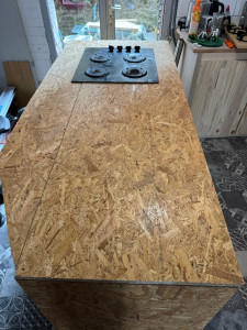 Photo de galerie - Création d’un plan de travail en mode îlot 