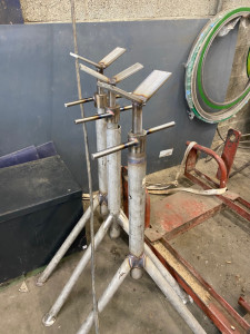 Photo de galerie - Chandelle de maintien tuyauterie 