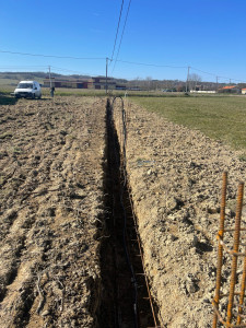 Photo de galerie - Ouverture de fouilles contour maison pour montage des allège 