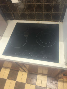 Photo de galerie - Installation d’un plaque de cuisson à induction 