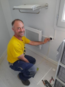 Photo de galerie - Pose de prise convecteur