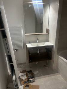 Photo de galerie - Pose meuble de douche 