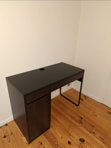Photo de galerie - Montage Bureau Ikea