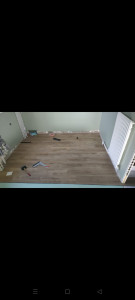 Photo de galerie - Pose de parquet en cours 