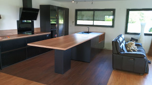 Photo de galerie - Pose parquet cuisine pose placo et peinture 