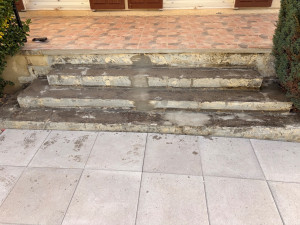Photo de galerie - Escalier avant rénovation