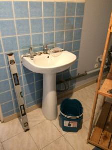 Photo de galerie - Rénovation SdB Lavabo Avant