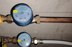 Photo de galerie - Réfaction de l'arrivée d'eau d'un appartement (multicouche - blanc) suite à une fuite encastrée