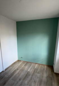 Photo de galerie - Peinture murale réalisée en couleur, avec une finition propre et uniforme. ?