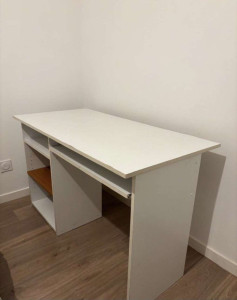 Photo de galerie - Montage d’un bureau 