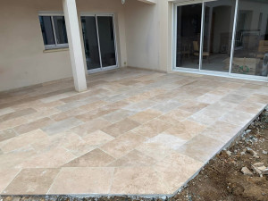 Photo de galerie - Pose travertin