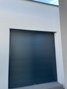 Photo de galerie - Installation volet roulant 