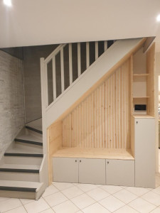 Photo de galerie - Agencement sous escalier 