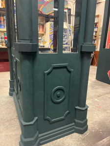 Photo de galerie - Je suis en construction de décor, petit bricolage, je peux également réaliser du graphisme par ma formation 