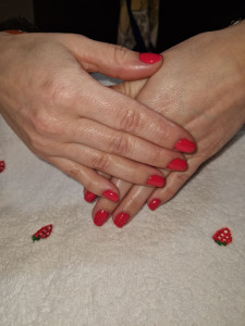 Photo de galerie - Pose de vernis semi permanent