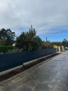 Photo de galerie - Clôture panneaux rigides 