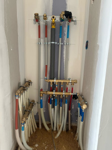 Photo de galerie - Bonjour, c’est quelqu’un qui cherche un plombier. Je suis à Chartre à tout le moment je suis là. Cordialement