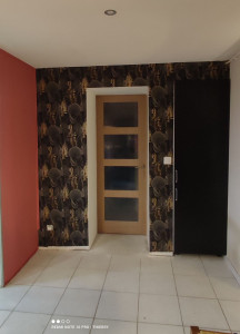 Photo de galerie - Avant pose sol PVC a clipser avec sous couche intégré 