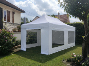Photo de galerie - Tente de réception / Barnum / Chapiteau (usage domestique)