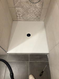 Photo de galerie - Remplacement d’un receveur de douche 
