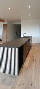 Photo de galerie - Réalisation d'un bar d'accueil avec habillage 