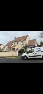 Photo de galerie - Nettoyage de la toiture avec remplacement de noue en zinc 