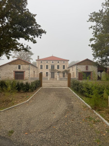 Photo de galerie - Accès maison en 0/20 