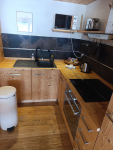 Photo de galerie - ✨ Besoin d’un service de nettoyage ? ✨
Je propose un travail propre, rapide et sérieux pour maisons, bureaux et commerces.
Devis gratuit ?
Contactez-moi maintenant !