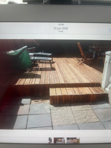 Photo de galerie - Terrasse en bois 75 m2 sur plots 