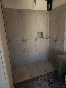 Photo de galerie - Pose faïence dans salle de bain 