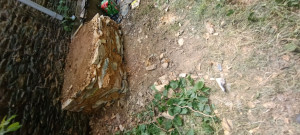 Photo de galerie - Un socle pour mettre une réserve d'eau 